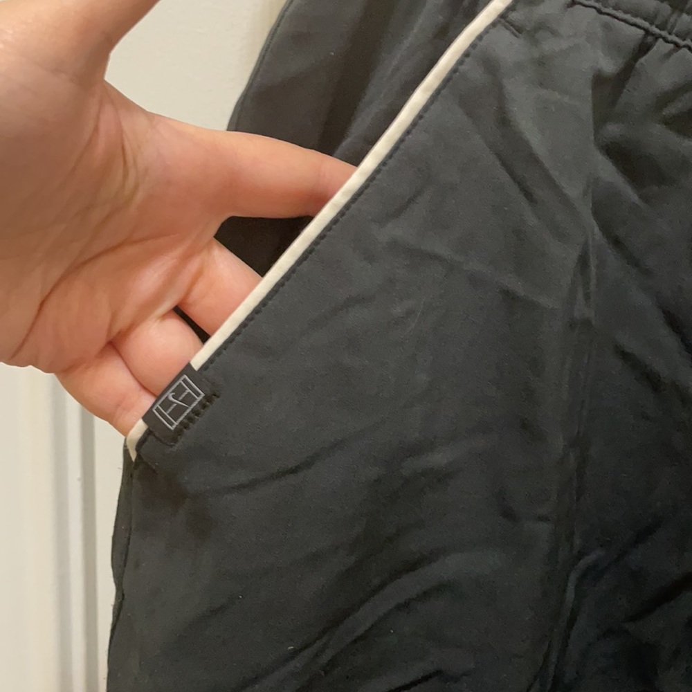 Nike Tennis Shorts - Picture 2 of 6